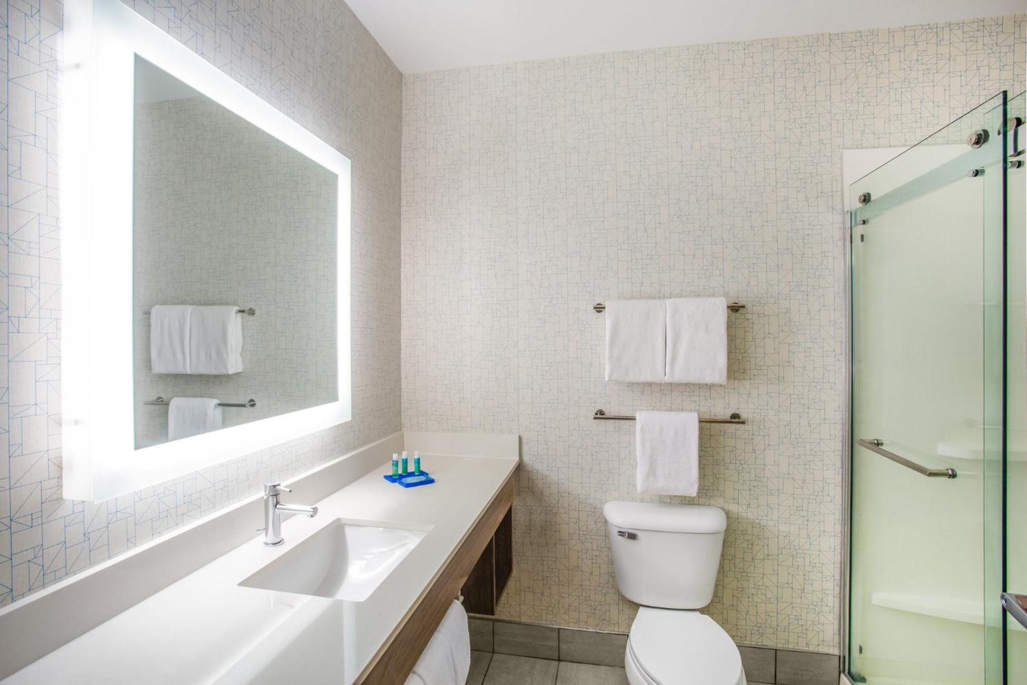 Holiday Inn Express Hotel & Suites Cedar City By Ihg Exterior photo