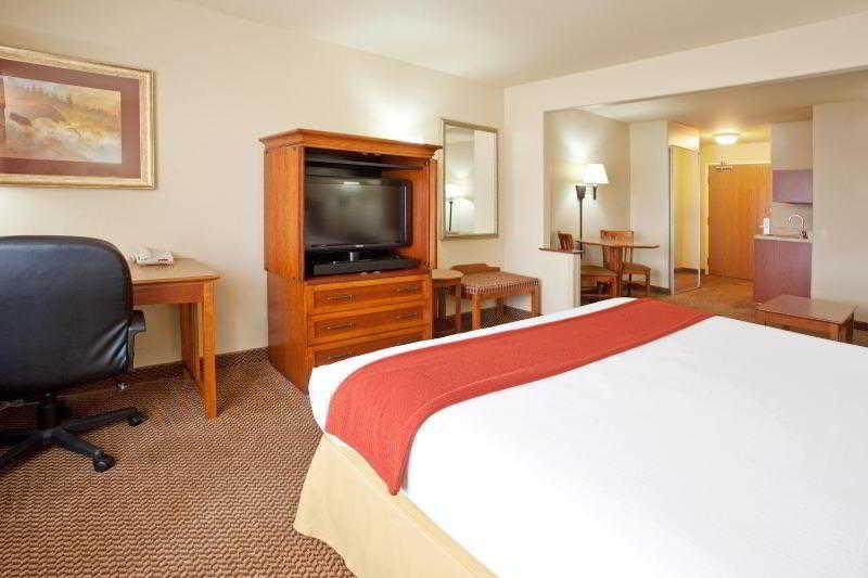 Holiday Inn Express Hotel & Suites Cedar City By Ihg Exterior photo